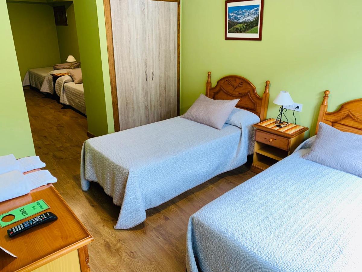 Hostal La Serna Otel Potes Dış mekan fotoğraf