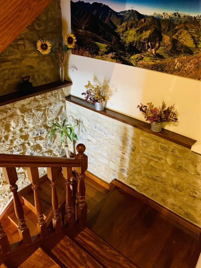 Hostal La Serna Otel Potes Dış mekan fotoğraf